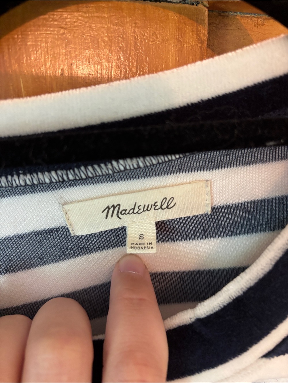 Madewell Navy and White Striped Short Sleeve Tee - Picture 2 of 5